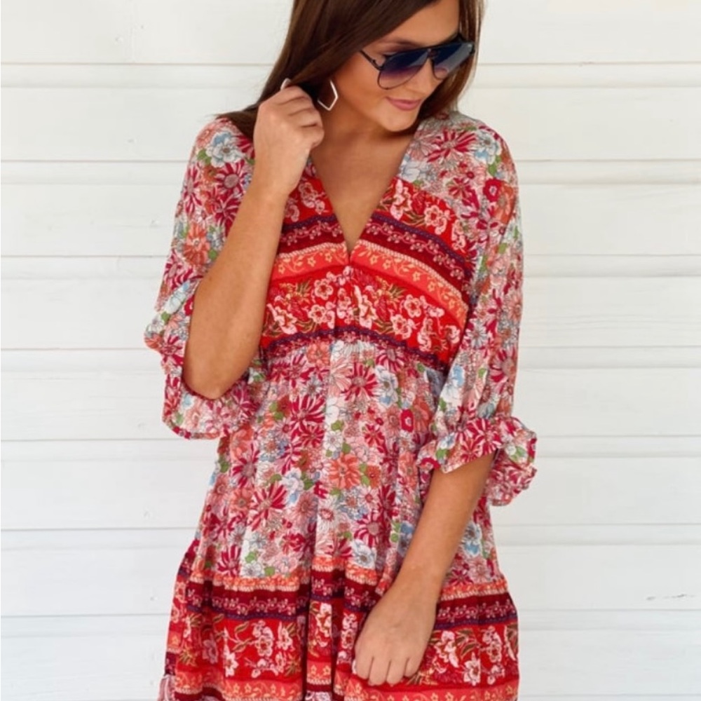 Umgee NWT red floral dress